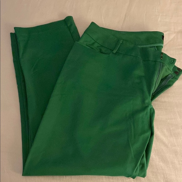 Eloquii Pants - Eloquii EUC Kady Fit Double Weave Vibrant Green Pants